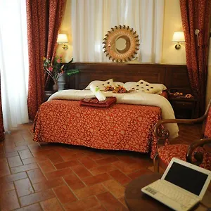 4* Hotel California