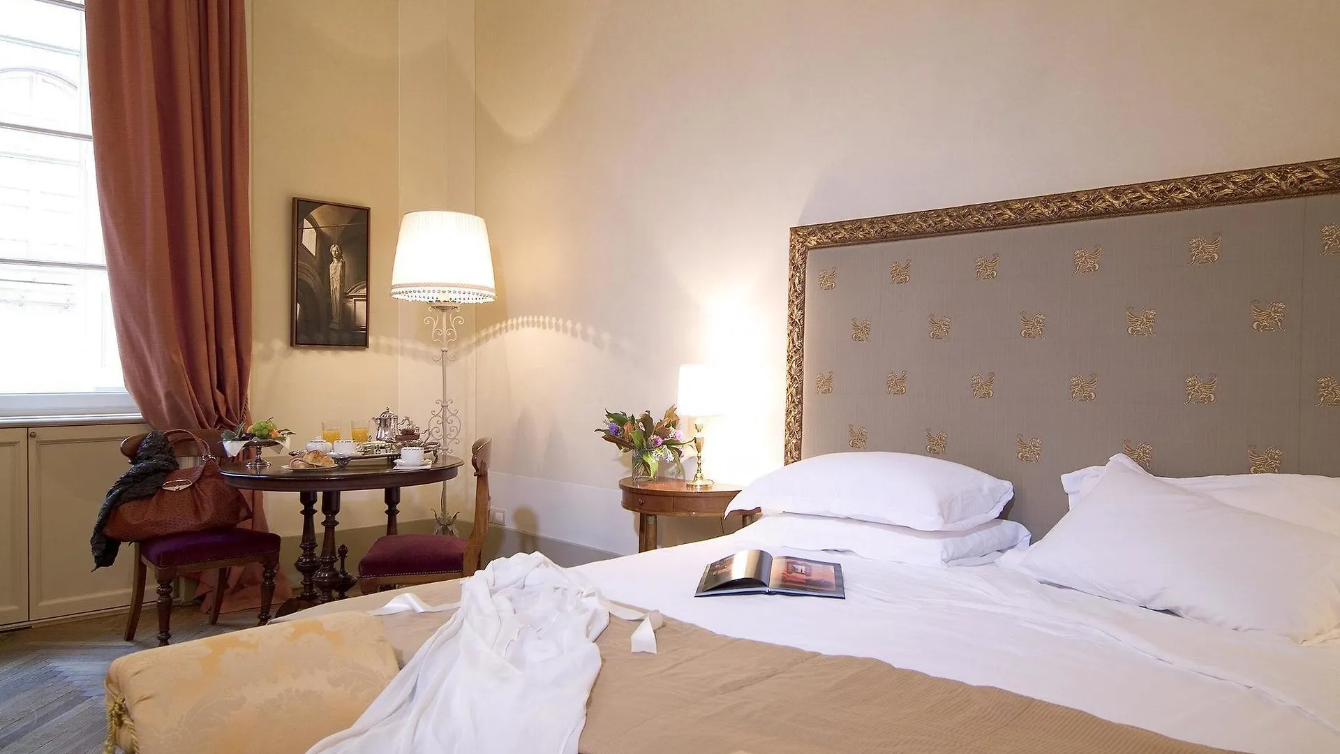 Al Palazzo Del Marchese Di Camugliano Residenza D'Epoca Ξενοδοχείο Φλωρεντία